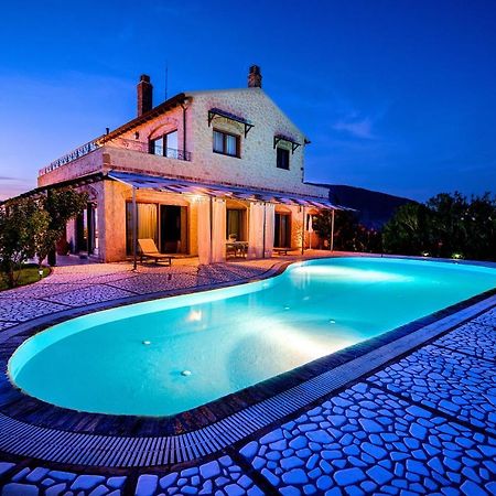 Villa Petrino Halikounas المظهر الخارجي الصورة