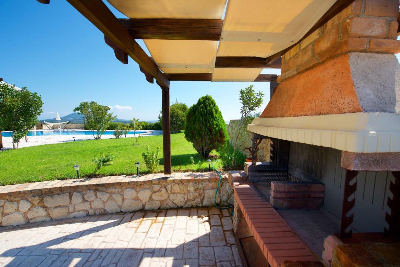Villa Petrino Halikounas المظهر الخارجي الصورة