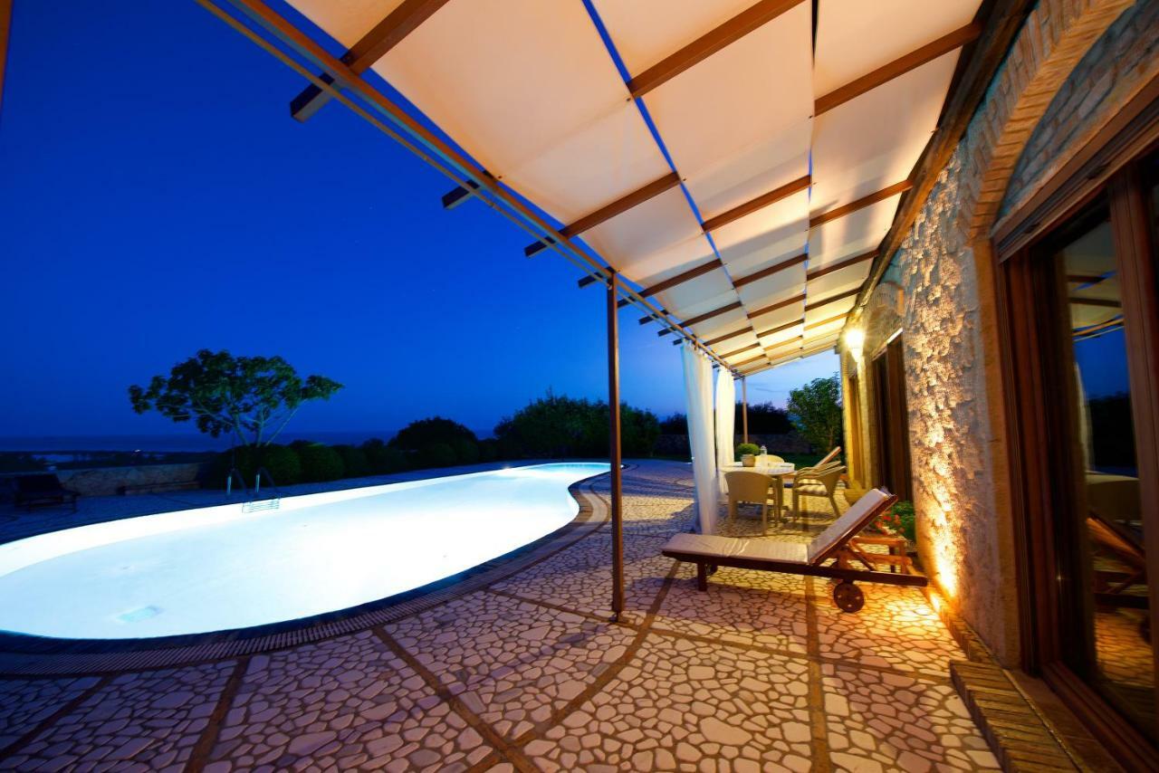 Villa Petrino Halikounas المظهر الخارجي الصورة