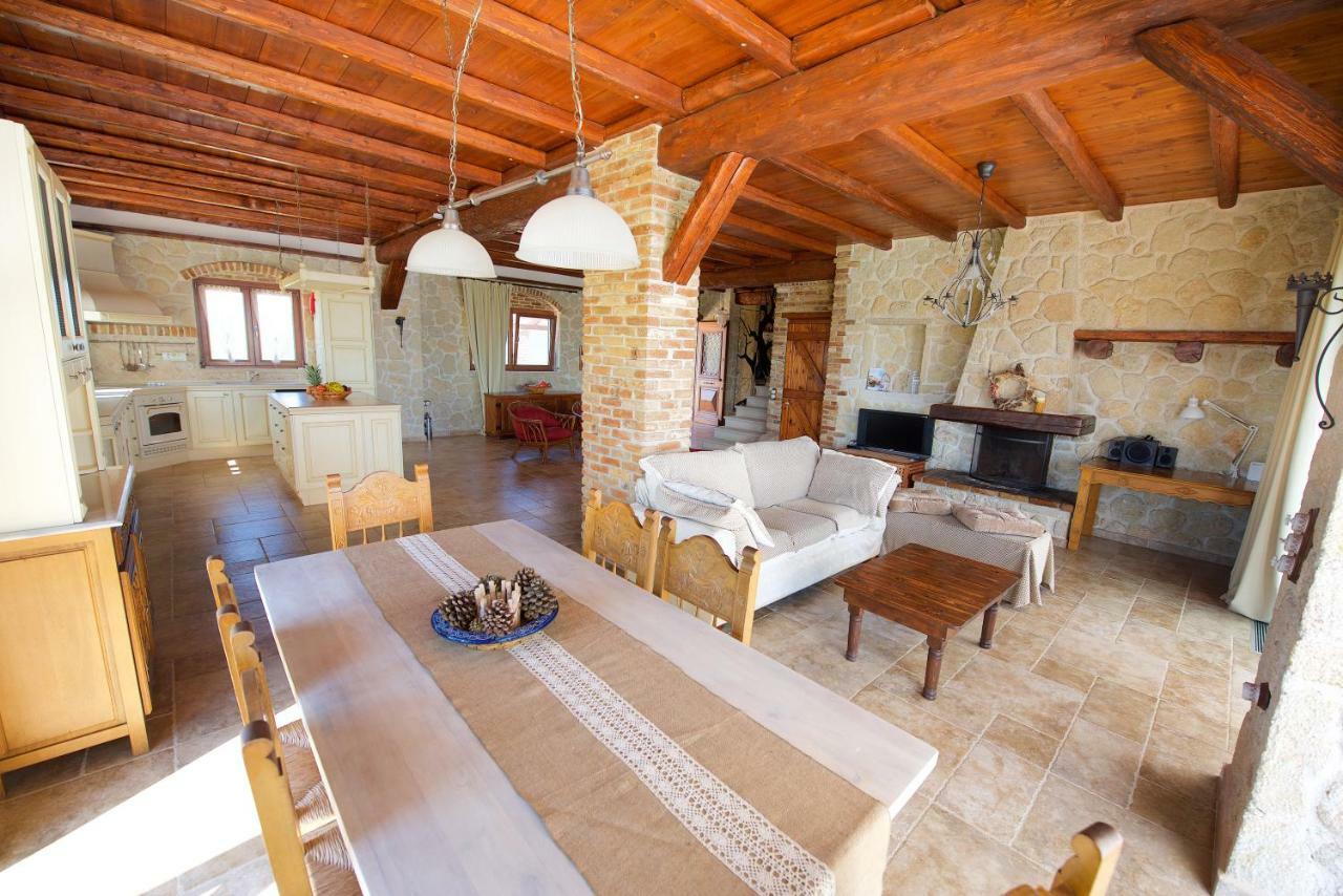 Villa Petrino Halikounas المظهر الخارجي الصورة